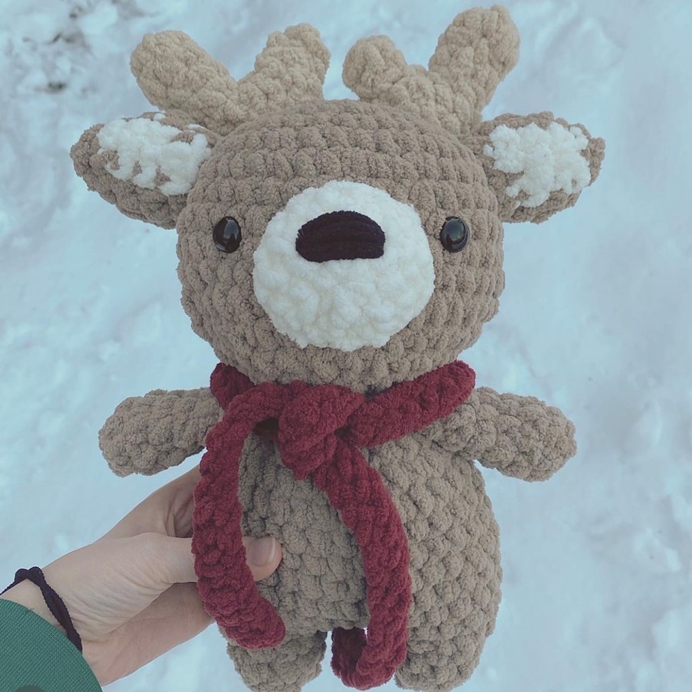 crocheted reindeer